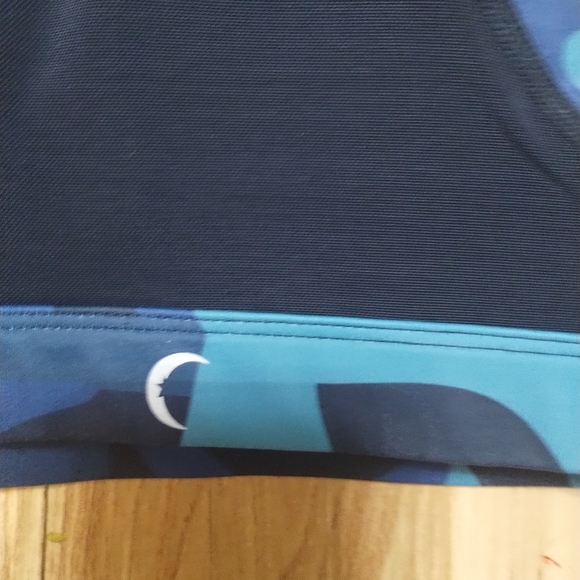 Zyia Active Blue Light n Tight Camo Mesh Bra - Picture 5 of 10